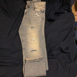 2 pair of jeans